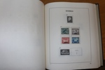 ÖSTERRIKE. Samling klassiskt-2006 i fem album. Med en del klassiskt, hyfsat avsnitt 1900-tal med båda FIS-serierna 1933/36, Fågel-serien, en del fältpost Österrike-Ungern m.m.