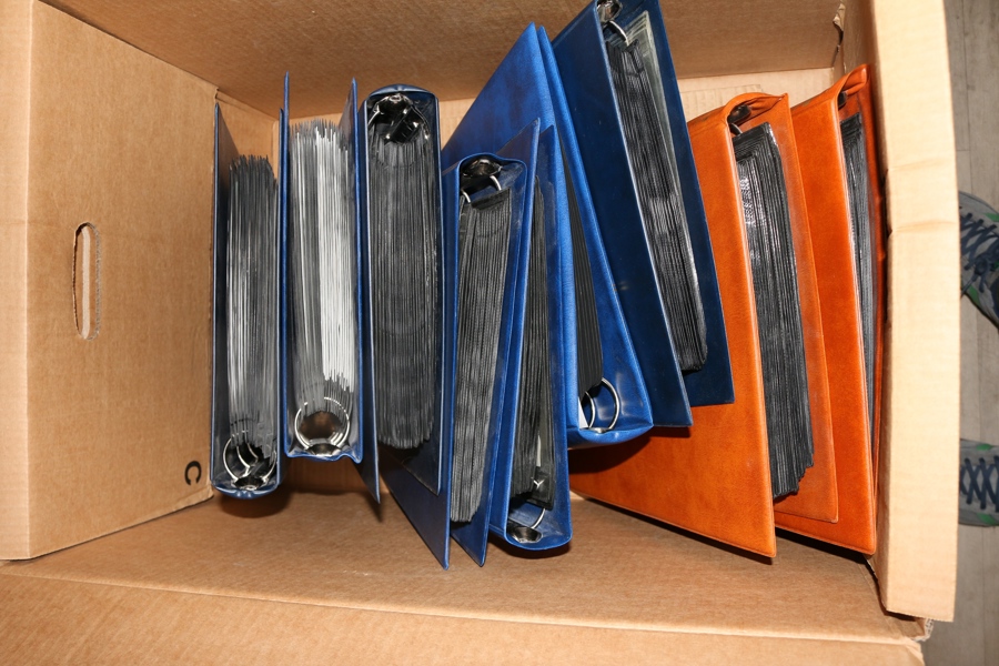 Samling FDC 1983-2020 (april -20) troligen komplett, i nio album/pärmar. Högt nypris!