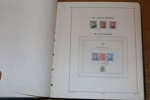 Fin samling 1876-1980-tal i Facitalbum. Välfyllt från ovaltyper aur fintandat med bl.a. 5 aur blå, 20 aur blekviolett (med attest Nielsen).