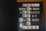Fin samling 1876-1980-tal i Facitalbum. Välfyllt från ovaltyper aur fintandat med bl.a. 5 aur blå, 20 aur blekviolett (med attest Nielsen).