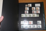 Fin samling 1876-1980-tal i Facitalbum. Välfyllt från ovaltyper aur fintandat med bl.a. 5 aur blå, 20 aur blekviolett (med attest Nielsen).
