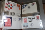 Samling FDC ca 1998-2016 i flera pärmar. Dessutom en pärm med FDC med vinjetter från 70-talet. Utöver detta ingår också en del maximikort och lösa frimärken. Högt nypris på allt detta!