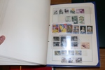Samling/parti i fyra album varav tre insticksböcker. Äldre del lite enklare stämplat, mest värde i nominal på 2000-talet över 20000 kr inkl massor med "brev" (räknade som 22 kr).