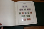 Nästan enbart xx samling 1877-1989 i två Leuchtturm-album med fickor.
