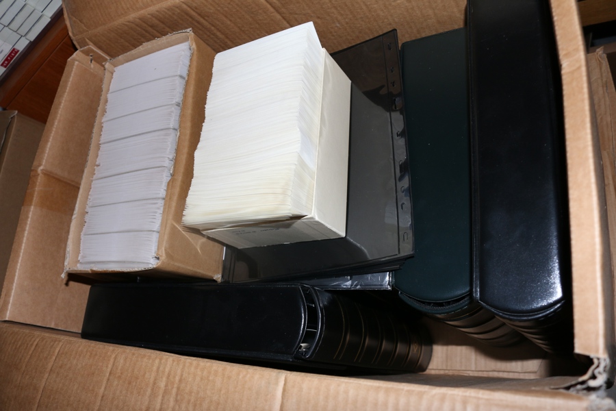 12 oanvända, nya pärmar Leuchtturm av lite olika typer, delvis med blad.