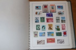 Afrika, Asien och Australien. Samling i äldre album med en del intressant, bl.a. Kina. Se bildexempel.