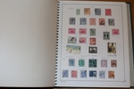 Afrika, Asien och Australien. Samling i äldre album med en del intressant, bl.a. Kina. Se bildexempel.