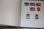 Afrika, Asien och Australien. Samling i äldre album med en del intressant, bl.a. Kina. Se bildexempel.