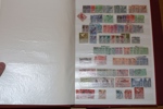TYSKLAND/BERLIN. Stämplad samling 1948-80-tal i insticksbok. Välfylld redan i starten med de allra flesta utgåvor, mest stämplat med enstaka ostämplade. Dessutom ett extra album med dubbletter.