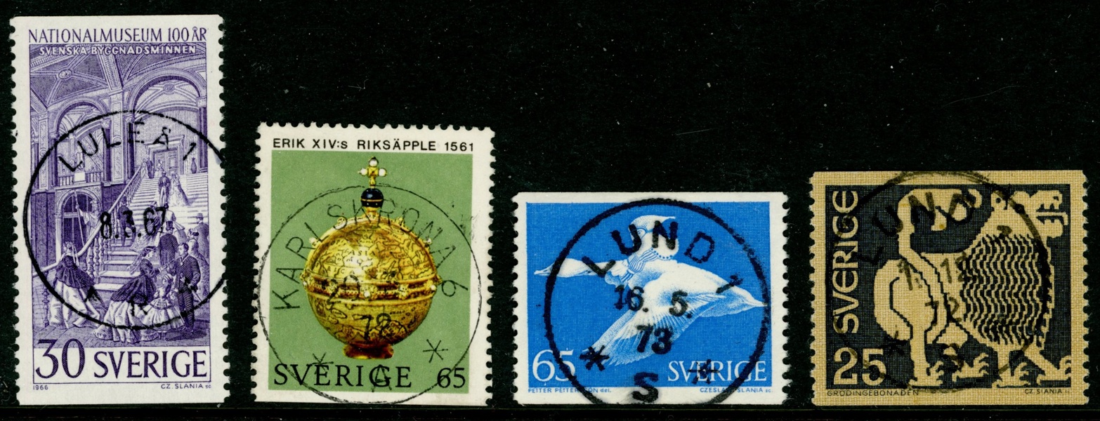 Lot fyra märken med prakt-lyxstämplar!