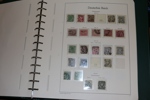 TYSKLAND/REICH. Samling 1871-1932 i Leuchtturmalbum med fickor. Välfylld och delvis specialiserad samling med många bröstsköldar inkl både ost och stpl Mi8, stpl Mi11 och Mi28 m.m. (några signerade).