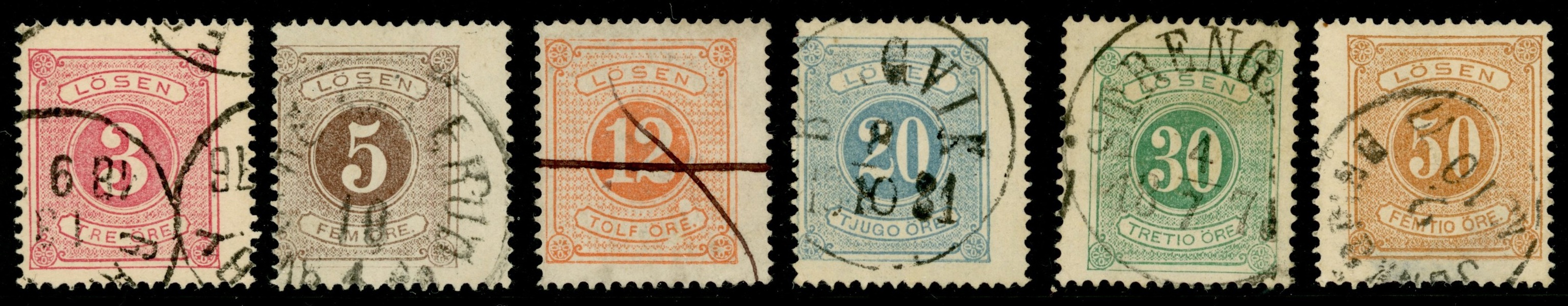 Lot stämplat, alla är tandning 14. F 1800 kr