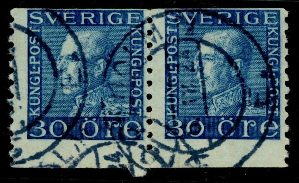 F185v. Stpl par i extra stort format, felskuret.