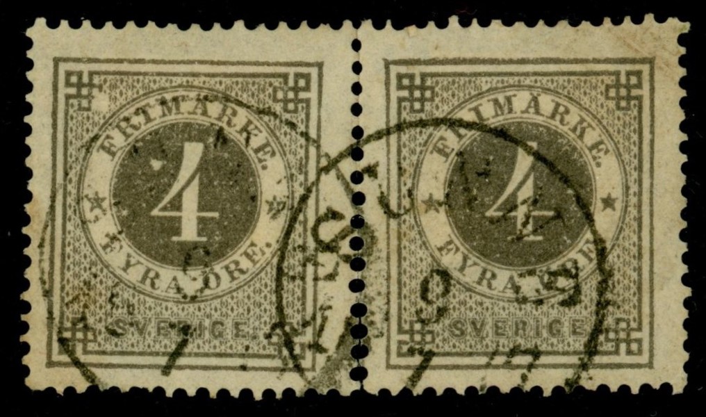 F18. Delvis särat PAR, stpl SUNNE 9.7.1877. Höger märke med veck.