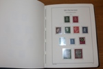 TYSKLAND/BUND. Förutom de två första märkena en KOMPLETT xx samling 1949-1985 i fräscht Leuchtturmalbum. Alla bättre serier ingår postfriska som Posthorn, Heuss m.m. Mkt högt katalogvärde!