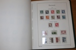 Danmark + DVI. Fräscht Leuchtturmalbum med fickor 1851-1985. Nära tomt före 1930, men från 1940 och framåt nära komplett xx. Ett tiotal märken från Danska västindien ingår (på kpl bladsats i albumet).