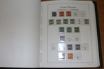 Kvalitetssamling nästan enbart xx 1886-1971 i LT-album. Från 1900 och framåt mycket välfyllt med i stort sett ENBART postfriska märken (1 kr landstorm x). 