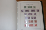Kvalitetssamling nästan enbart xx 1886-1971 i LT-album. Från 1900 och framåt mycket välfyllt med i stort sett ENBART postfriska märken (1 kr landstorm x). 