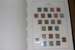 Trevlig samling 4 sk bco till 1999 i två LT-album med fickor. Med många bättre märken som vapen och ringtyp, mellanvalörer 1924, en del BC-CB och fint avsnitt tjänste och lösen.