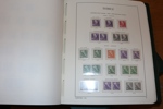 Nästan enbart xx samling 1800-tal fram till 1995 i två fina LT-album med fickor. Innehåller bl.a. en del medaljong, en del bandmärken och bra 30-tal, 17 olika BC-CB par m.m.