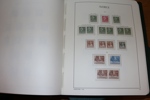 Nästan enbart xx samling 1800-tal fram till 1995 i två fina LT-album med fickor. Innehåller bl.a. en del medaljong, en del bandmärken och bra 30-tal, 17 olika BC-CB par m.m.