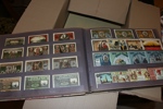 TYSKLAND. Notgeld. Genuin äldre samling Notgeld-sedlar i tre album. Hundratals sedlar, fascinerande samling! Bilderna är bara ett urval, det är mycket!