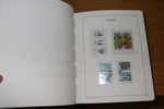 Omfattande samling 1855-2020 i tre välfyllda Leuchtturm-album med kassetter. En nästintill komplett samling, åtminstone fram till millennieskiftet, därefter med luckor och ibland stpl ersatt med xx.