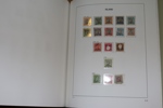 Trevlig samling 1873-1987 i förtrycksalbum Davo. Välfyllt med mängder av bättre märken och serier, t.ex. fin ostämplad 2 sk, stpl 3 sk, fintandade aur-valörer inkl 20 aur violett, i gildi, kungar m.m.