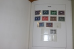 Trevlig samling 1873-1987 i förtrycksalbum Davo. Välfyllt med mängder av bättre märken och serier, t.ex. fin ostämplad 2 sk, stpl 3 sk, fintandade aur-valörer inkl 20 aur violett, i gildi, kungar m.m.