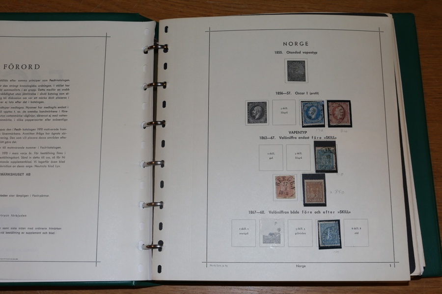 Samling 1850-tal fram till 1980-talet i Facitalbum. Bäst på det äldre, med ett tiotal skillingar och en del andra bra märken, t.ex. serie Oscar II. På 1900-talet massor av frimärken utan de dyra.