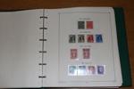 Samling 1850-tal fram till 1980-talet i Facitalbum. Bäst på det äldre, med ett tiotal skillingar och en del andra bra märken, t.ex. serie Oscar II. På 1900-talet massor av frimärken utan de dyra.