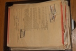 Järnvägsfraktsedlar. Stort parti i låda, troligen uppåt 100 stycken. tycks vara från tidsperioden 1940-50-talen. Både SJ och privata banor. Spännande samlingsområde!
