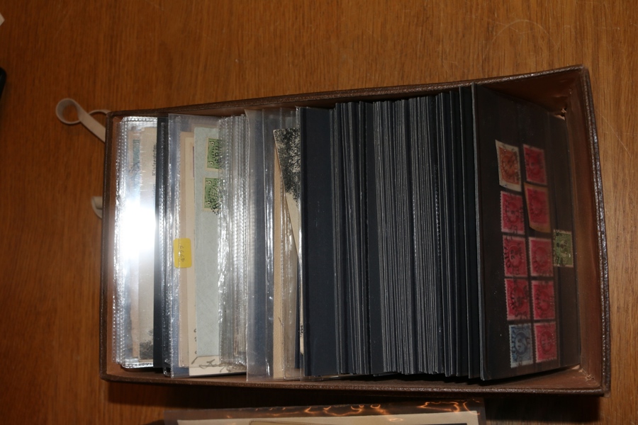 Uppvidinge kommun. Parti frimärken med stämplar, brev och kort, särskilt många vykort, från trakterna kring Åseda och övriga tätorter i Uppvidinge kommun. Klavreström, Norrhult, Nottebäck osv.