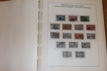 USA. Enklare samling klassiskt-1940-tal i ett fräscht Schaubekalbum med fickor. Blandad kvalitet, ej närmare genomgånget.