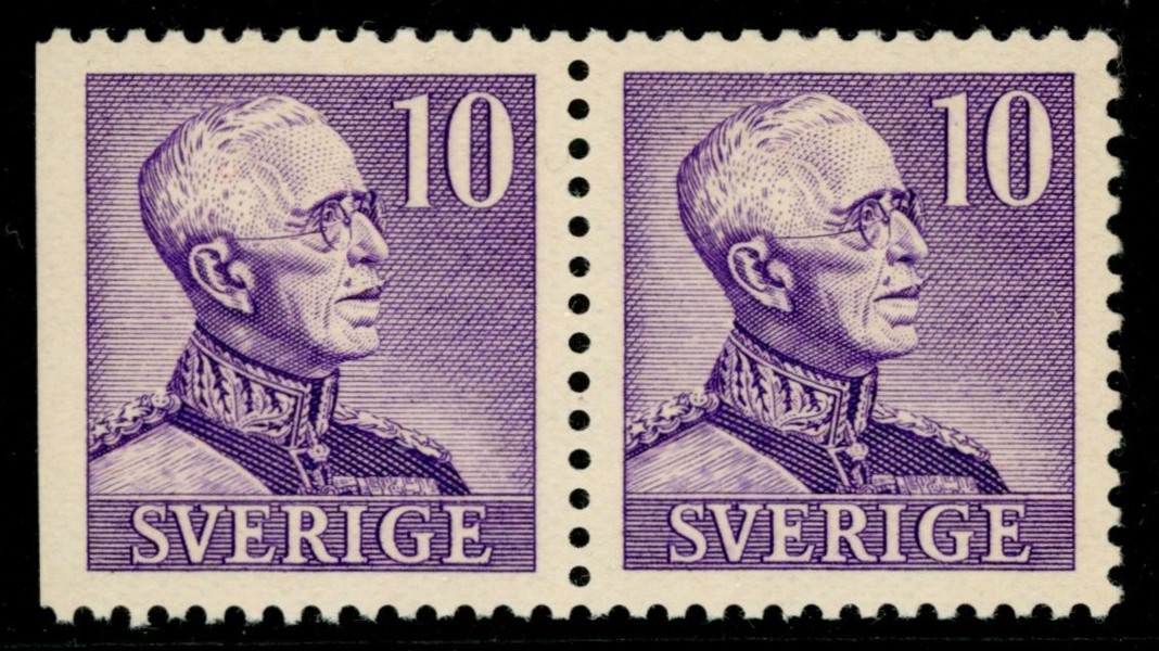 F273BC (med färgstreck i kragen). Postfriskt par. F 1800 kr