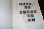 Samling stämplat 1855-2010 i sex rejäla Leuchtturmalbum med massor av innehåll.