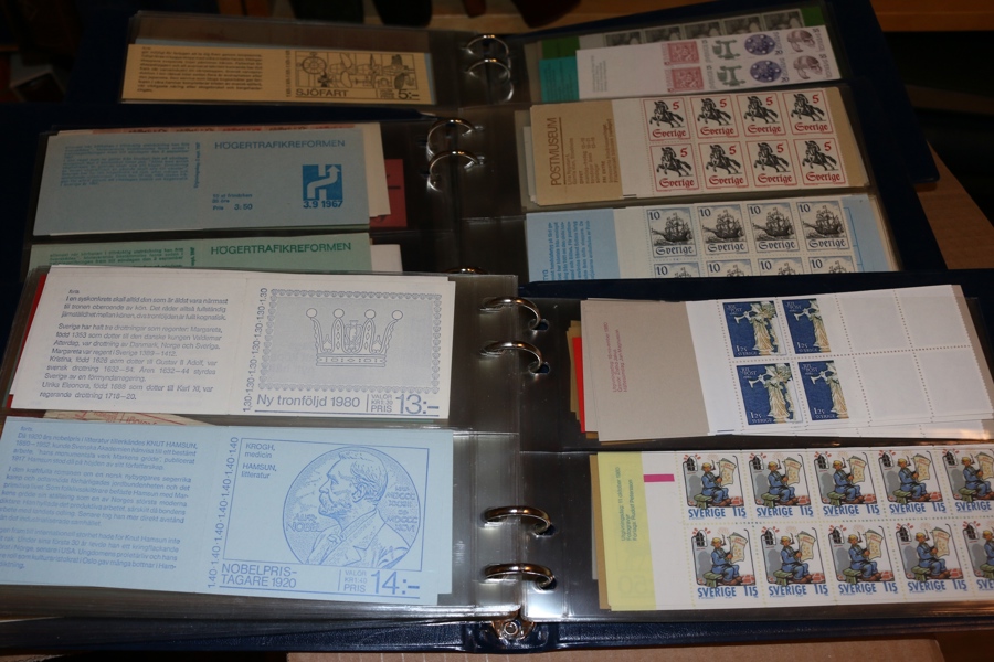 Parti häften ca 1960-1991 i sju mindre häftesalbum. Nom för häften från 1980-91 över 3700 kr, tidigare oräknat (bl.a. en del markeringar).