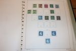 Samling med många bättre märken, t.ex. 6 sk bco (rep), några 4 sk bco (Ånäset prakt med felande tänder). Vapentyp öre, mycket ringtyp, kpl Kongress och Förening m.m. Samlat fram till 1986.