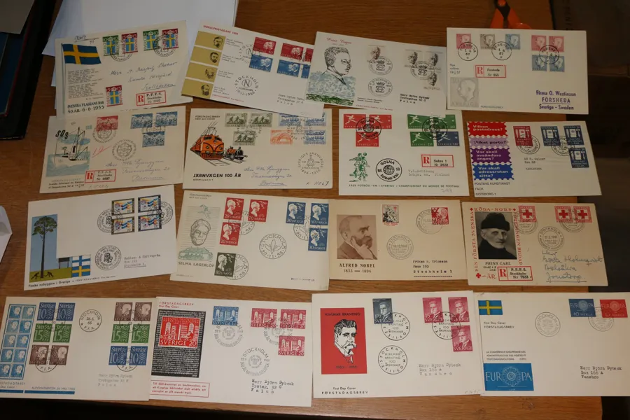 Lot ca 15 FDC med vinjetter, samt Postverket 1936.