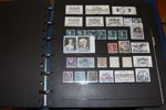 Visiralbum blandat Sverige stämplat/ost/xx med en del bättre märken som 4 sk bco, BC-par, en hel del fina stämplar, varianter. Blandad kvalitet. Även (x) förekommer.