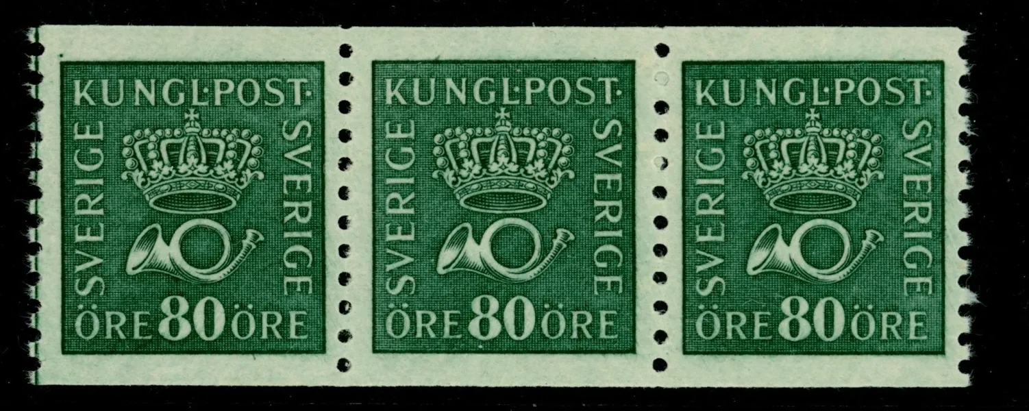 F165 B-ppr utan vm. Postfriskt 3-strip. F 900 kr