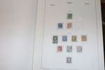 BELGIEN. Samling stämplat i 5 KABE-album, 1849 fram till 1997. Hyfsat besatt samling generellt, dock med många märken urplockade så det är även många luckor. Se ett antal bilder för egen uppfattning.