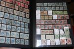NEDERLÄNDERNA. Stort parti/samling i 10 tjocka insticksböcker klassiskt-semimodernt inkl en del bättre märken. Ofta många ex av varje märke så det är väldigt mycket material. 