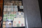 Två lagerböcker 1920-30-tal med dubbletter, även av bättre märken t.ex. mängder av mellanvalörer Kongress och Förening. Enstaka x/xx men mest stämplat. Mycket högt katalogvärde.