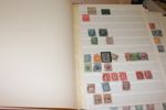 Parti 11 album Norden inkl Sverige, mest äldre inkl en del lite bättre, stämplar m.m.