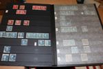 Parti 11 album Norden inkl Sverige, mest äldre inkl en del lite bättre, stämplar m.m.