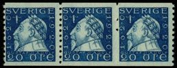 F152Acx. Postfriskt 3-strip med vm våglinjer. F 11250 kr