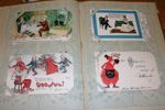 Vykortsalbum med 100 kort tidigt 1900-tal. Mest tematiska kort med humor på olika nivåer, men även två sedelkort, "jättedamer" m.m.