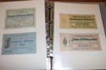 TYSKLAND. Album 122 sedlar 1910-20-tal inkl många från inflationstiden. Mest ordinarie sedlar men även några "notgeld". Blandad kvalitet från godtagbart till ovikt, men mest bra. 