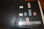 Samling ca 1930-1987 i två visiralbum. Före 1942 blandat x/xx, sedan postfriskt. Med flera lite bättre tidiga märken och även en del nominal på det moderna.